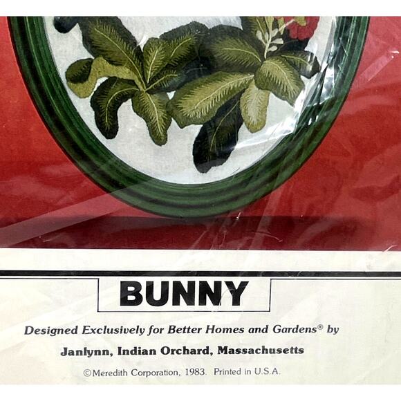 Better Homes & Gardens 1983 Craft Kit - BUNNY by Janlynn  with Oval Frame - Picture 3 of 6